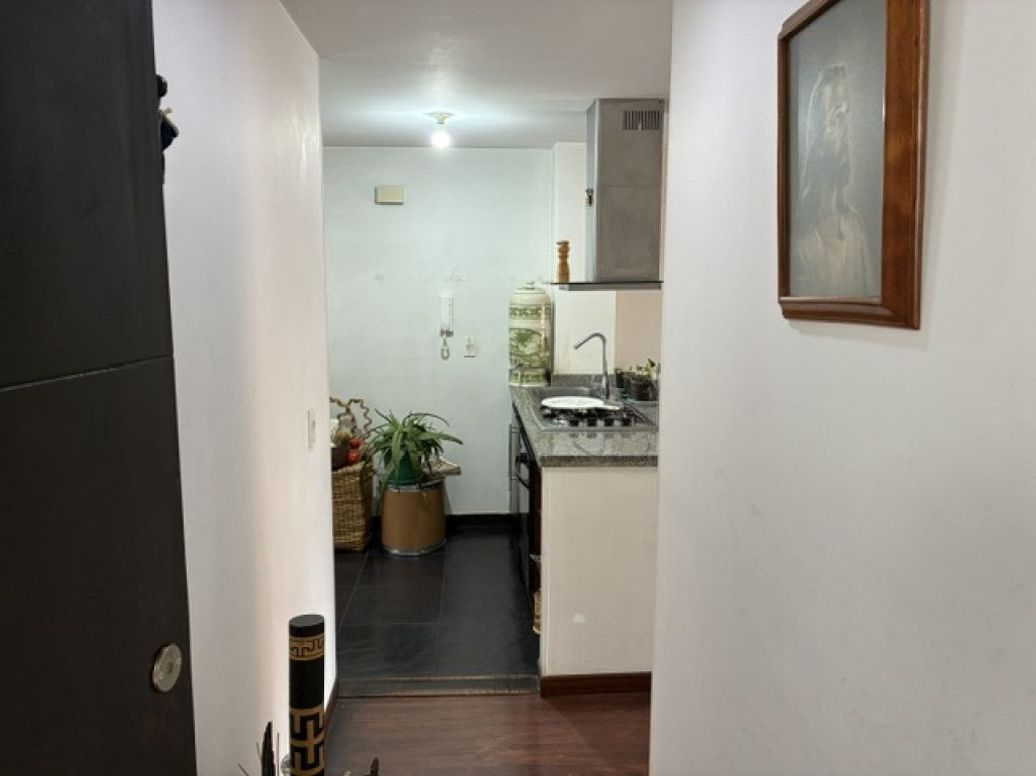 Apartamento de 1 alcoba en venta en El Batan, Bogotá, 45 m² · foto 5 de 10