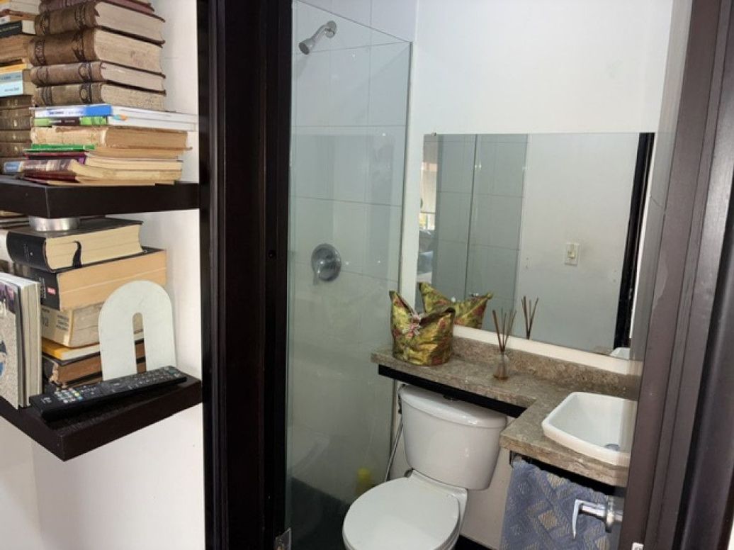 Apartamento de 1 alcoba en venta en El Batan, Bogotá, 45 m² · foto 8 de 10