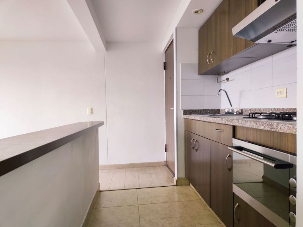 Apartamento de 3 alcobas en venta en Gran Granada, Bogotá, 70 m² · foto 6 de 20