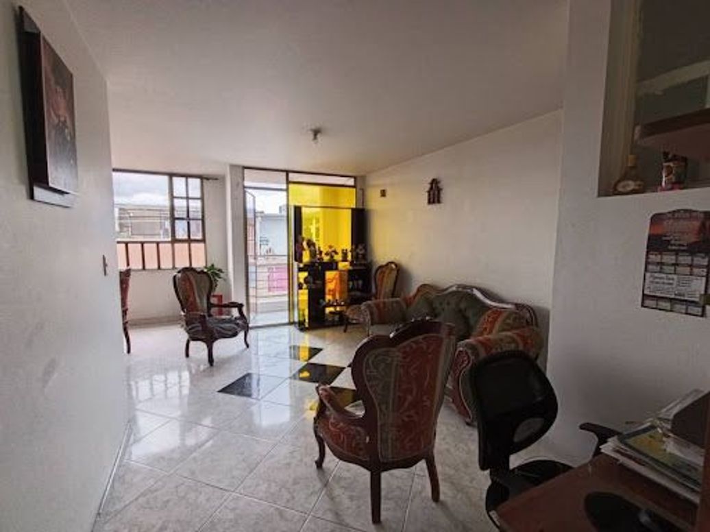 Apartamento de 3 alcobas en venta en Fátima, Bogotá, 78 m² · foto 3 de 20