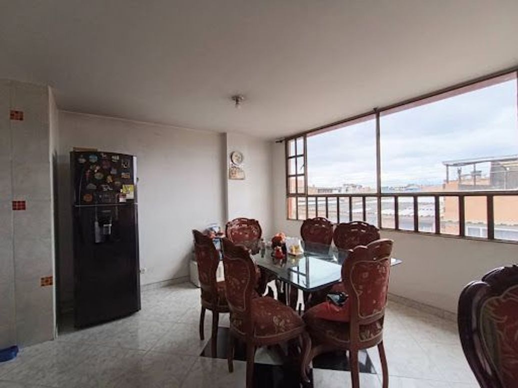 Apartamento de 3 alcobas en venta en Fátima, Bogotá, 78 m² · foto 6 de 20