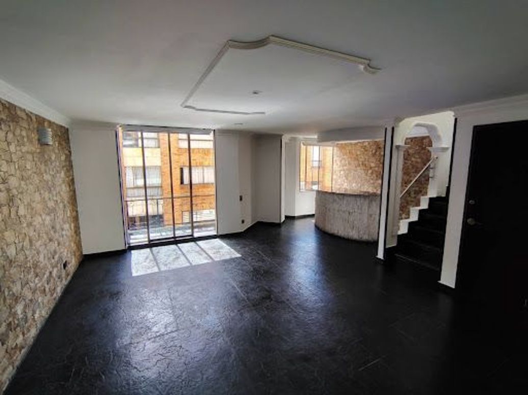 Apartamento de 2 alcobas en venta en Pasadena, Bogotá, 101 m² · foto 2 de 16
