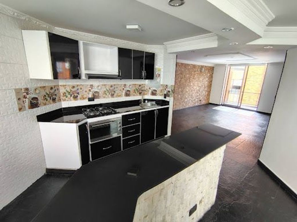 Apartamento de 2 alcobas en venta en Pasadena, Bogotá, 101 m² · foto 6 de 16