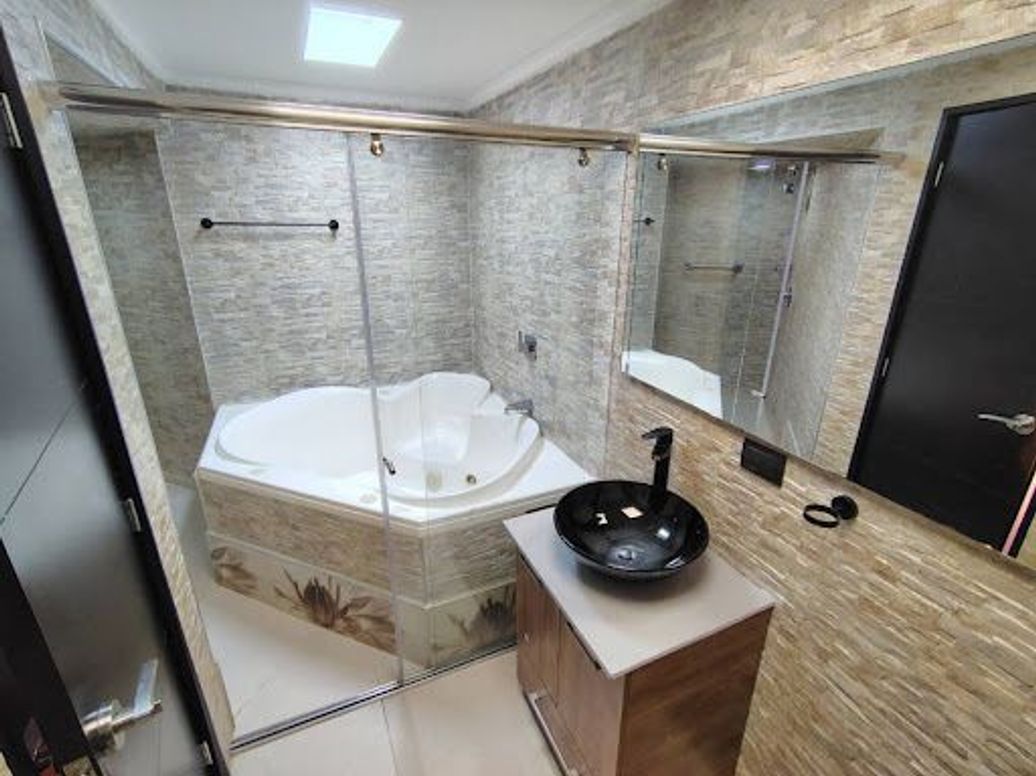 Apartamento de 2 alcobas en venta en Pasadena, Bogotá, 101 m² · foto 10 de 16