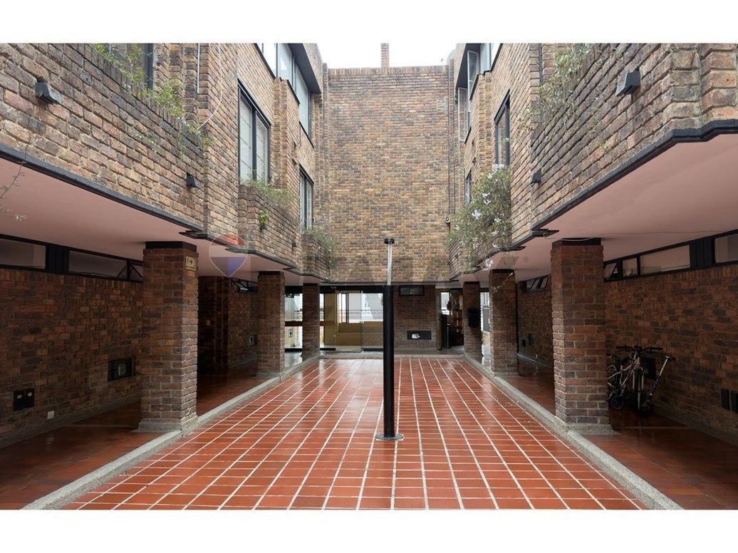 Casa de 3 alcobas en venta en El Contador, Bogotá, 206 m² · foto 18 de 20