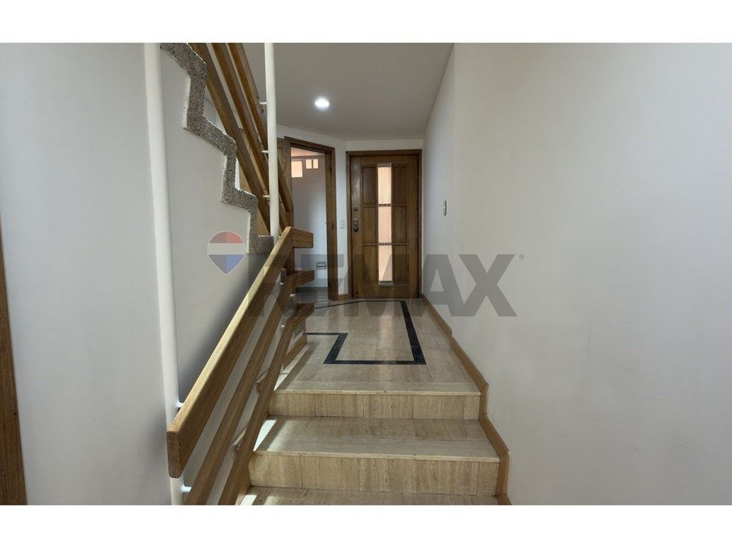 Casa de 3 alcobas en venta en El Contador, Bogotá, 206 m² · foto 8 de 20