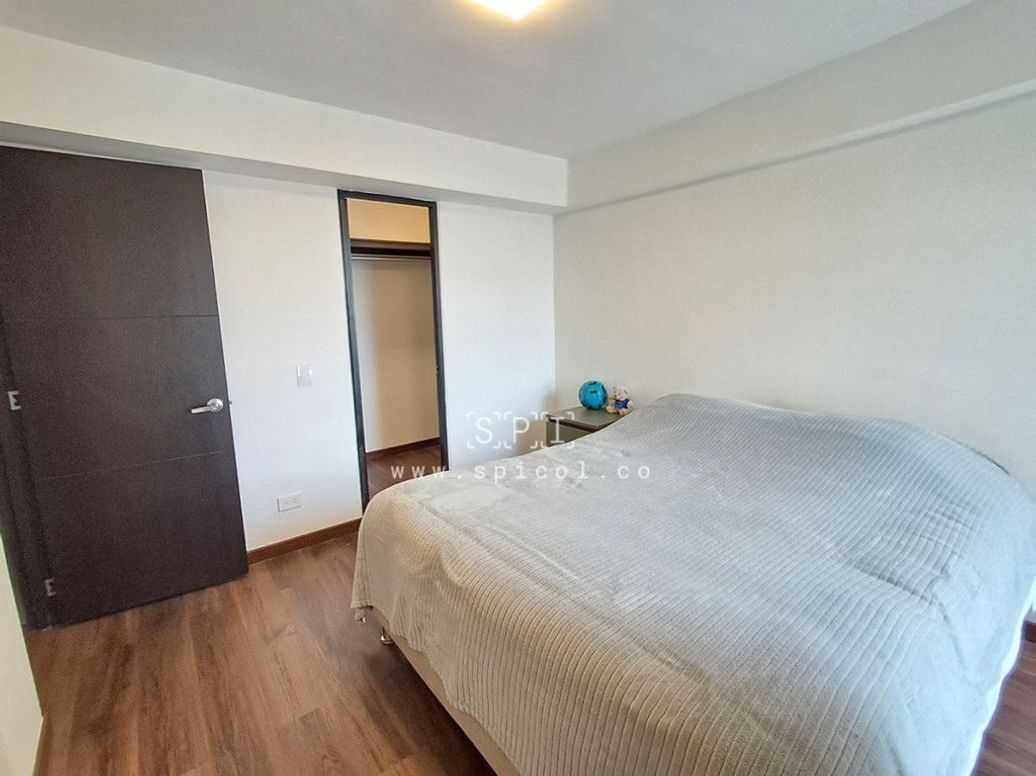 Apartamento de 2 alcobas en arriendo en San Diego, Bogotá, 121 m² · foto 19 de 20