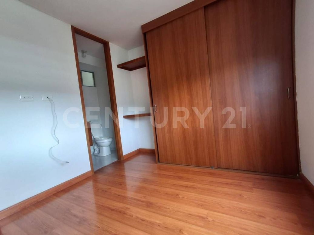 Apartamento de 3 alcobas en venta en Cantalejo, Bogotá, 48 m² · foto 6 de 11