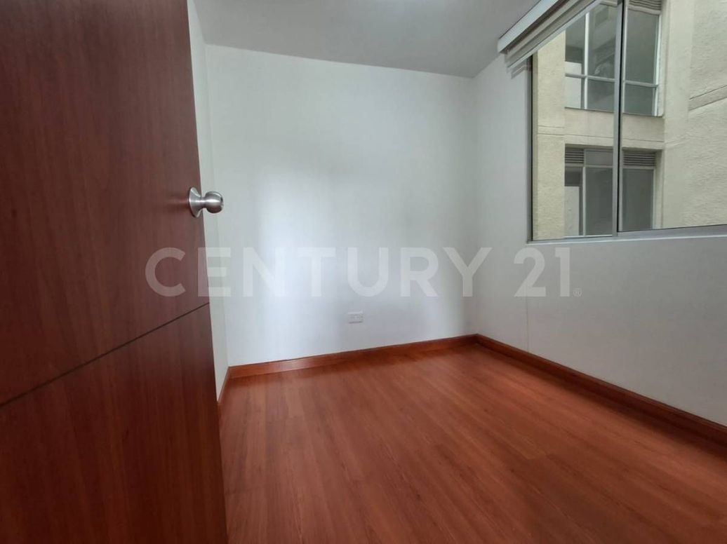 Apartamento de 3 alcobas en venta en Cantalejo, Bogotá, 48 m² · foto 9 de 11