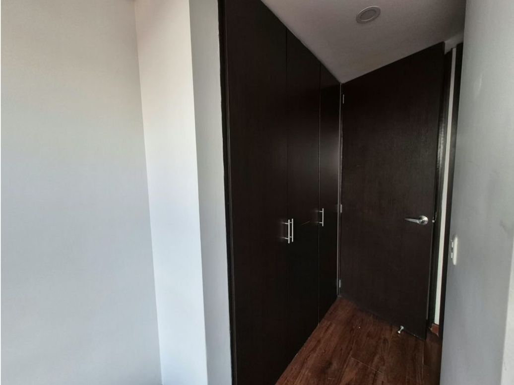 Apartamento de 2 alcobas en venta en El Carmen, Bogotá, 47 m² · foto 4 de 10