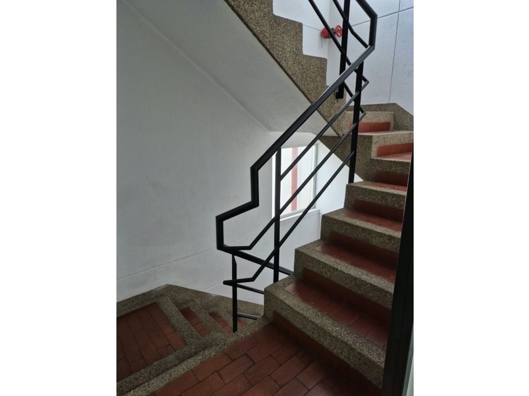 Apartamento de 2 alcobas en venta en El Carmen, Bogotá, 47 m² · foto 9 de 10