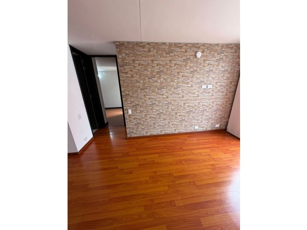 Apartamento de 2 alcobas en venta en Hayuelos, Bogotá, 65 m² · foto 9 de 20