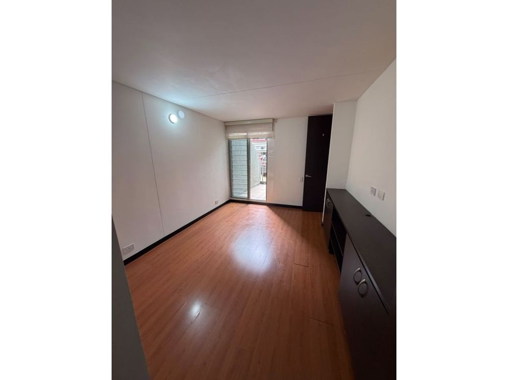Apartamento de 2 alcobas en venta en Hayuelos, Bogotá, 65 m² · foto 19 de 20