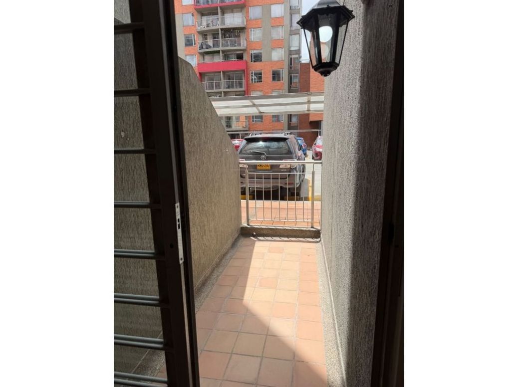 Apartamento de 2 alcobas en venta en Hayuelos, Bogotá, 65 m² · foto 17 de 20