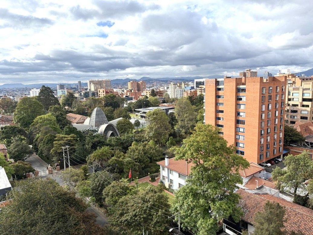 Apartamento de 4 alcobas en venta en La Porciuncula, Bogotá, 345 m² · foto 3 de 20