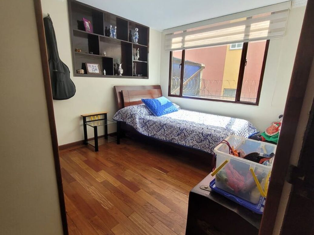 Apartamento de 2 alcobas en venta en Normandia Occidental, Bogotá, 73 m² · foto 11 de 18