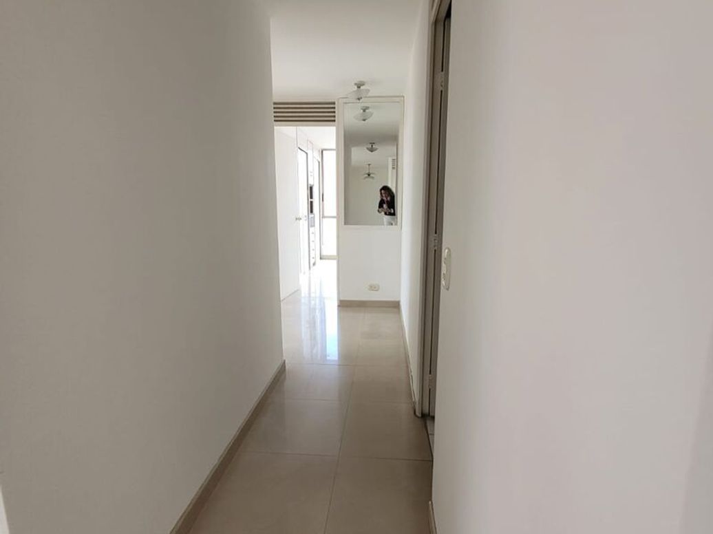 Apartamento de 3 alcobas en venta en Santa Cecilia, Bogotá, 66 m² · foto 8 de 20