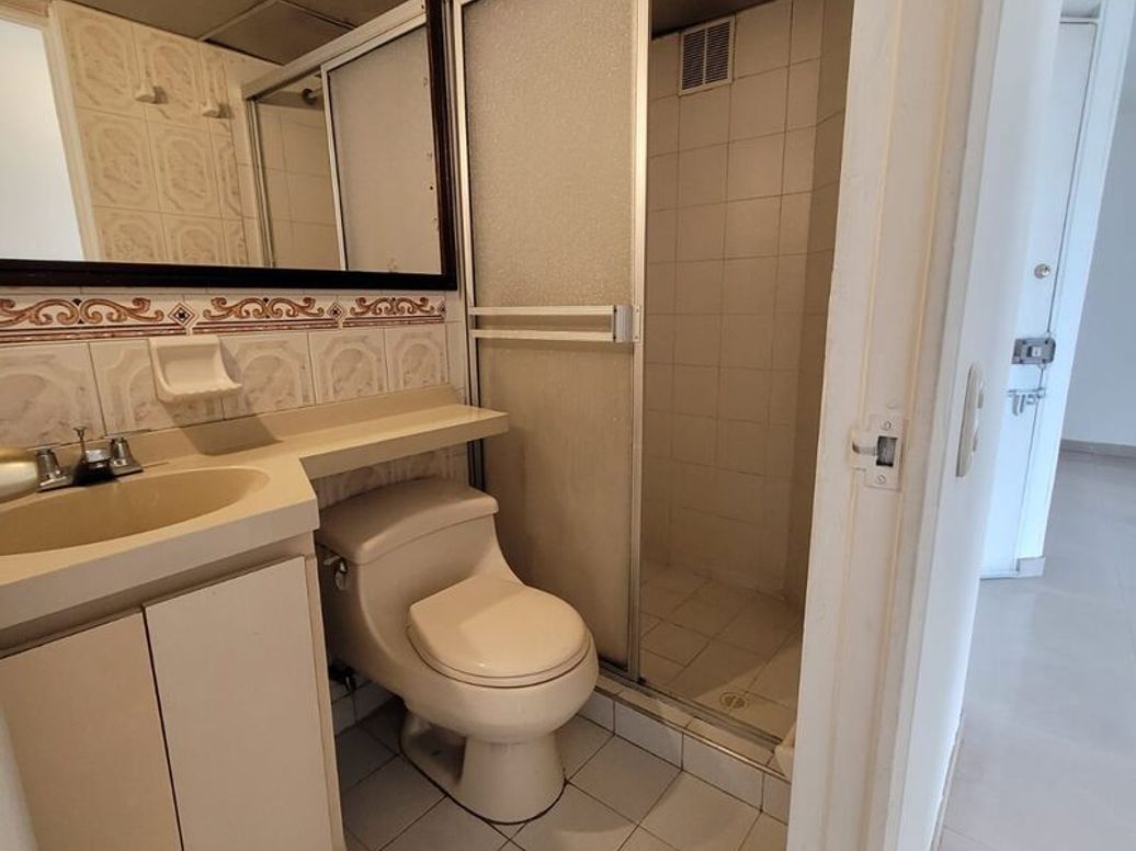 Apartamento de 3 alcobas en venta en Santa Cecilia, Bogotá, 66 m² · foto 7 de 20