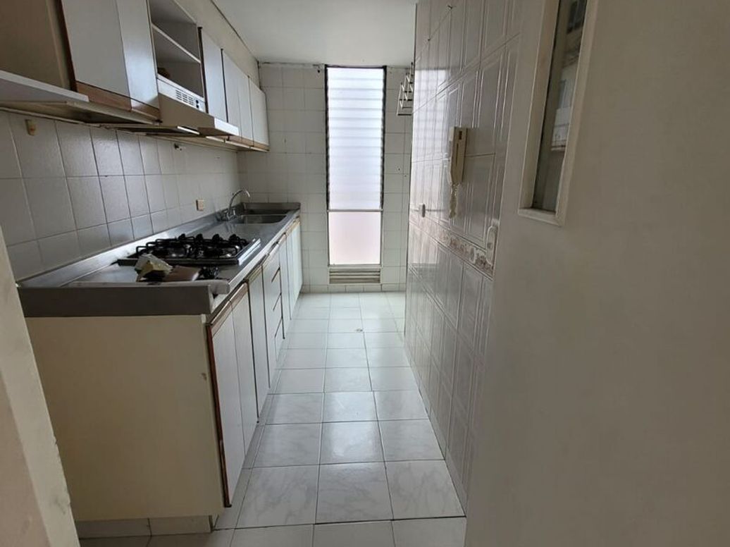 Apartamento de 3 alcobas en venta en Santa Cecilia, Bogotá, 66 m² · foto 10 de 20