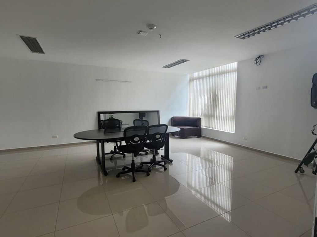 Apartamento de 3 alcobas en venta en Campo Alegre, Bogotá, 64 m² · foto 14 de 20