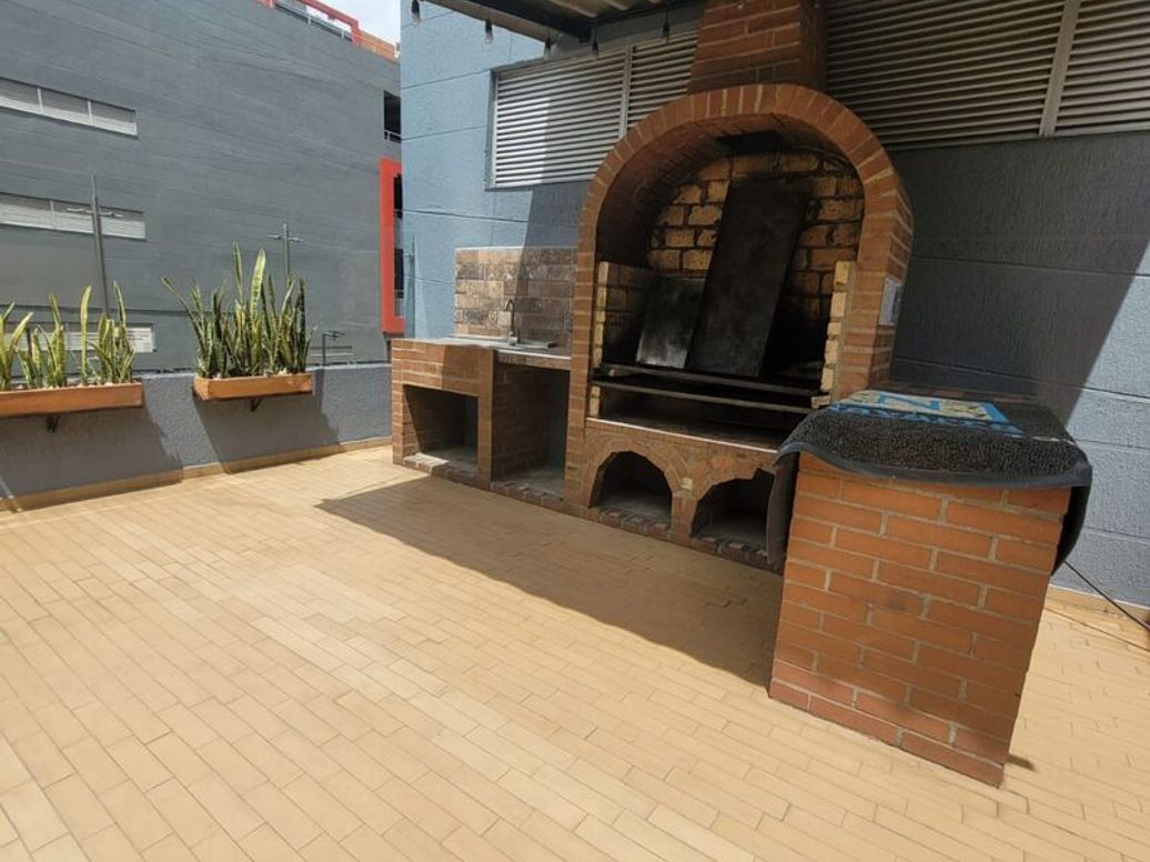 Apartamento de 3 alcobas en venta en Campo Alegre, Bogotá, 64 m² · foto 19 de 20
