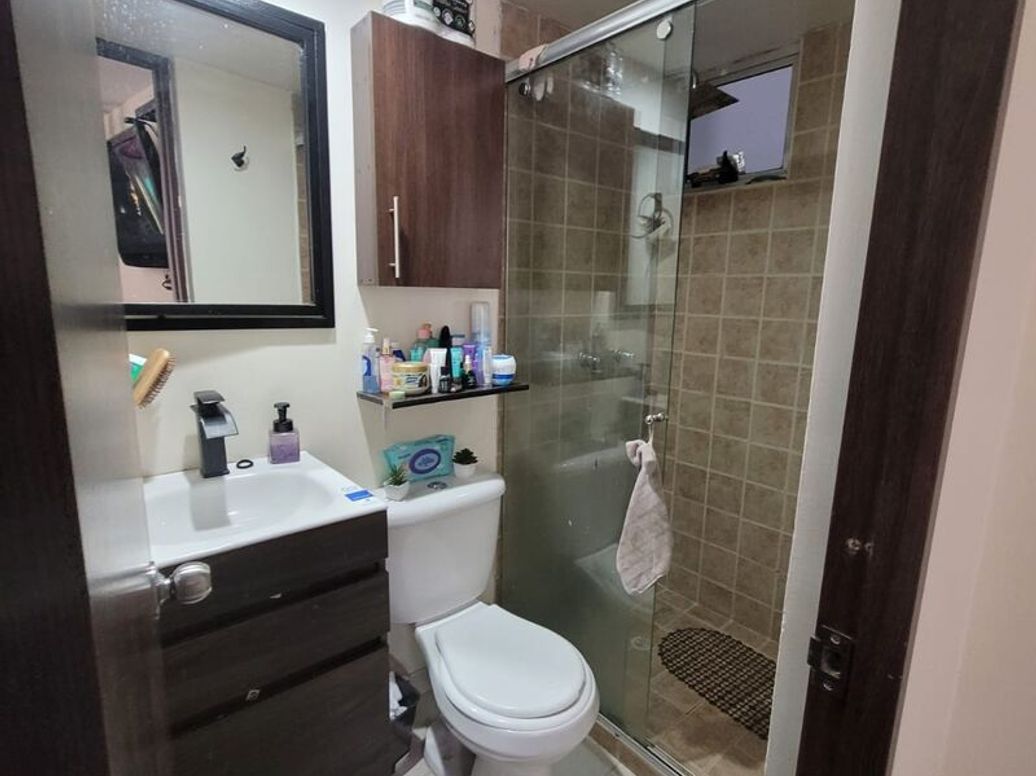 Apartamento de 3 alcobas en venta en Campo Alegre, Bogotá, 64 m² · foto 6 de 20