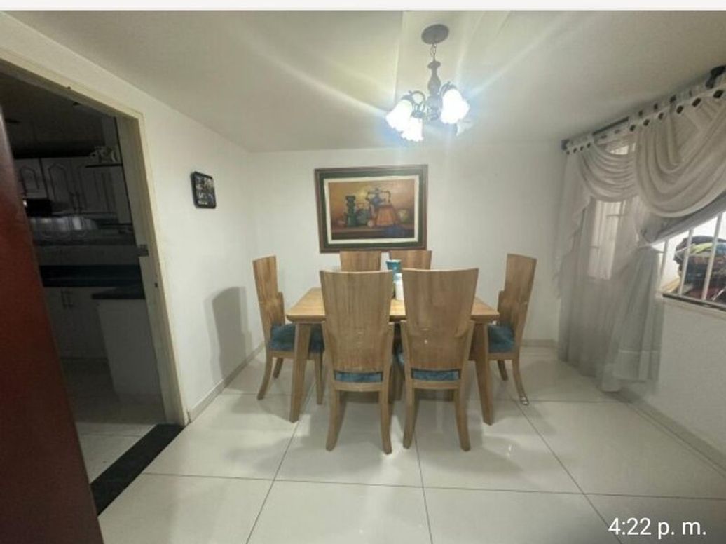 Casa de 4 alcobas en venta en Julio Flórez, Bogotá, 160 m² · foto 4 de 10