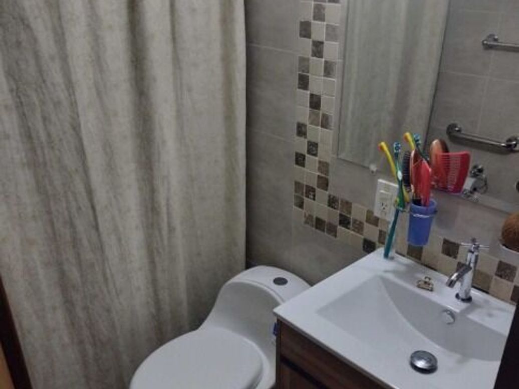 Casa de 4 alcobas en venta en Portales Del Norte, Bogotá, 108 m² · foto 11 de 12