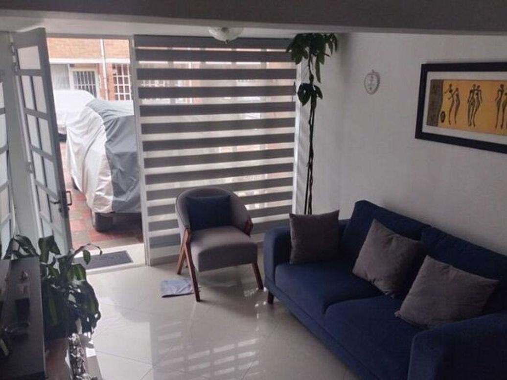 Casa de 4 alcobas en venta en Portales Del Norte, Bogotá, 108 m² · foto 5 de 12