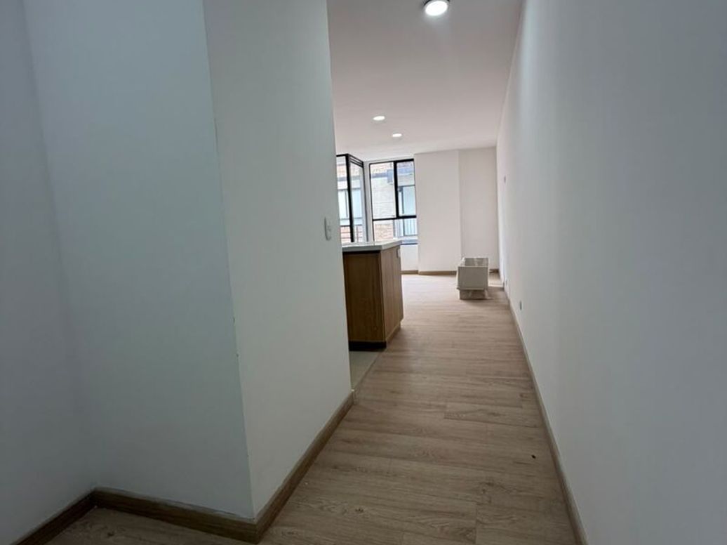 Apartamento de 2 alcobas en venta en Lisboa, Bogotá, 74 m² · foto 2 de 15