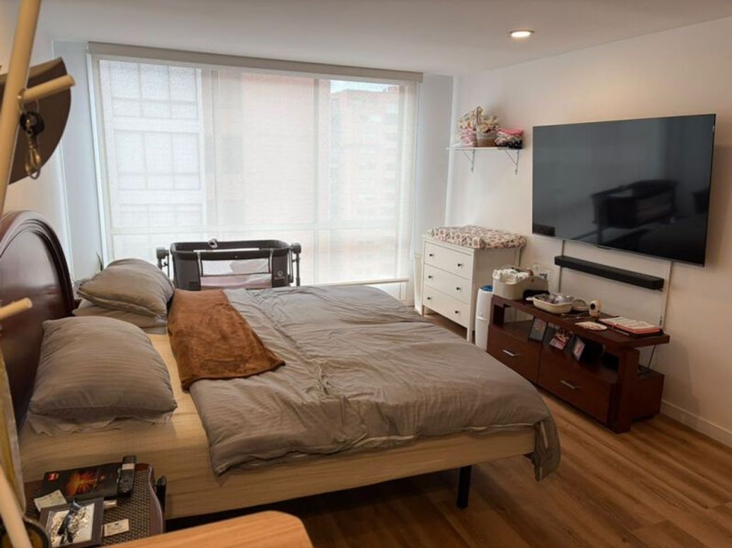 Apartamento de 3 alcobas en venta en Cedritos, Bogotá, 150 m² · foto 12 de 16