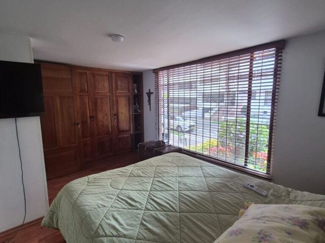 Apartamento de 3 alcobas en venta en Santa Barbara Central, Bogotá, 145 m² · foto 13 de 20