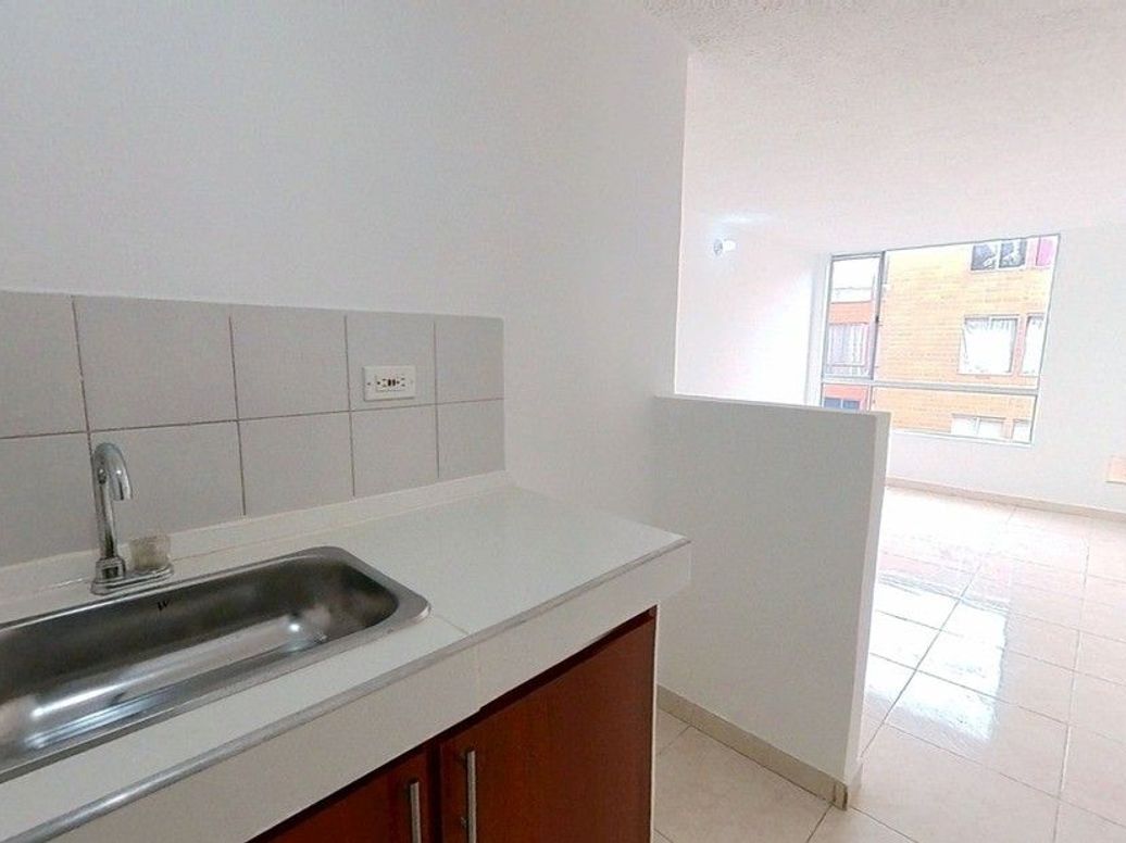 Apartamento de 3 alcobas en venta en San Pedro De Usme, Bogotá, 50 m² · foto 7 de 8