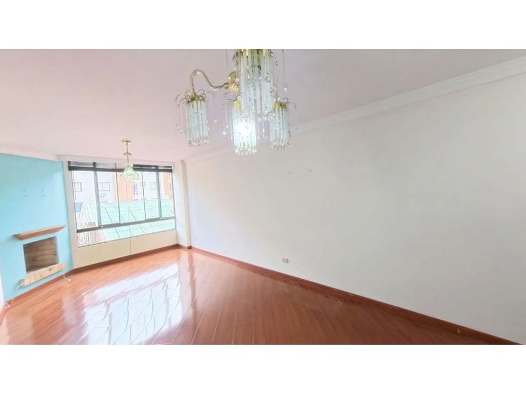 Apartamento de 4 alcobas en venta en Usaquén, Bogotá, 90 m² · foto 2 de 9
