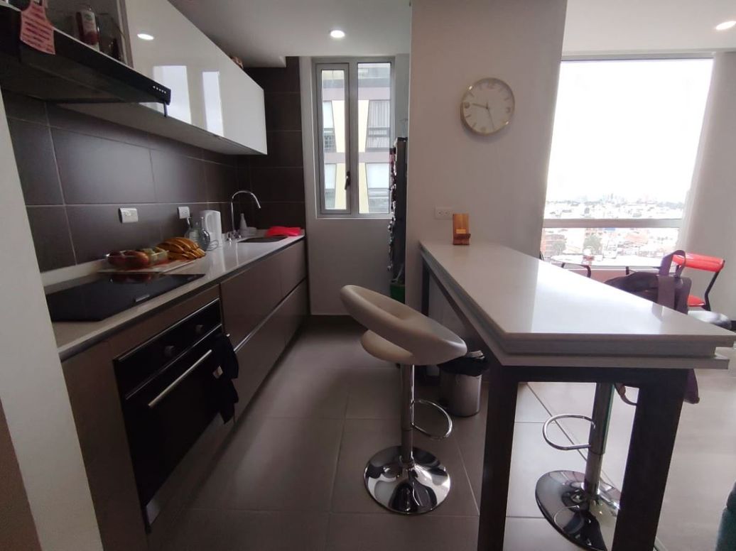 Apartamento de 1 alcoba en venta en Chapinero Central, Bogotá, 42 m² · foto 4 de 16