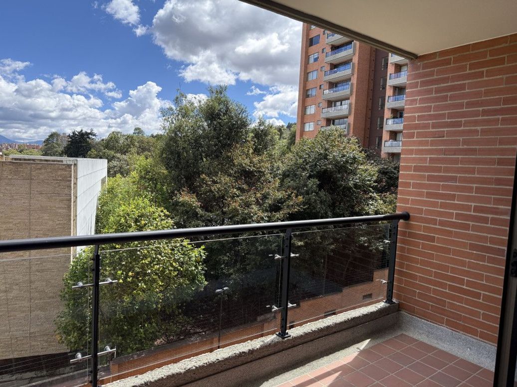 Apartamento de 3 alcobas en venta en Casa Blanca Suba, Bogotá, 134 m² · foto 4 de 20