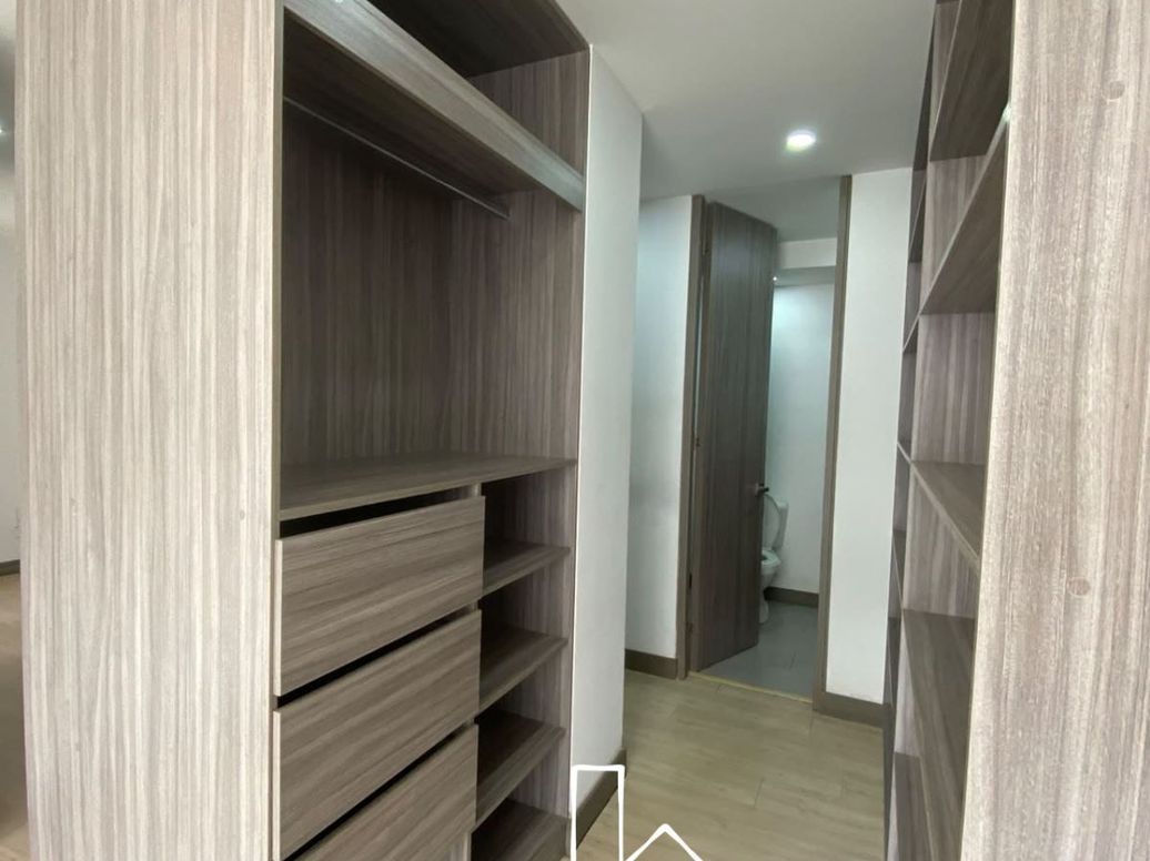 Apartamento de 3 alcobas en venta en Villa Claudia, Bogotá, 79 m² · foto 11 de 20