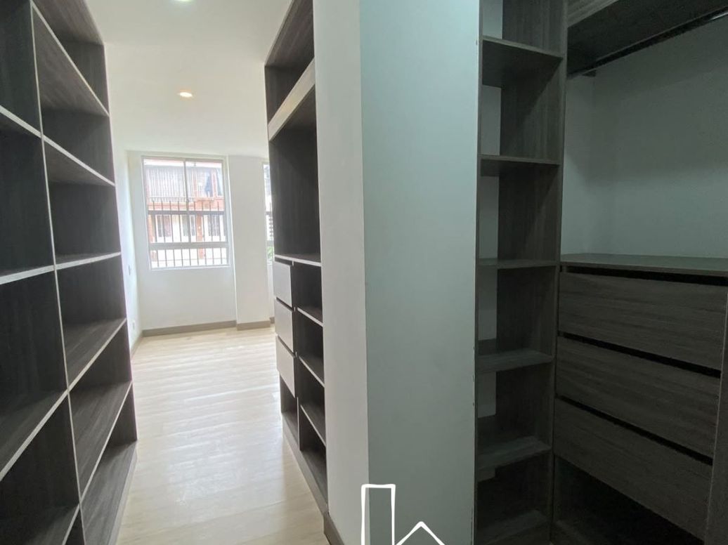 Apartamento de 3 alcobas en venta en Villa Claudia, Bogotá, 79 m² · foto 17 de 20