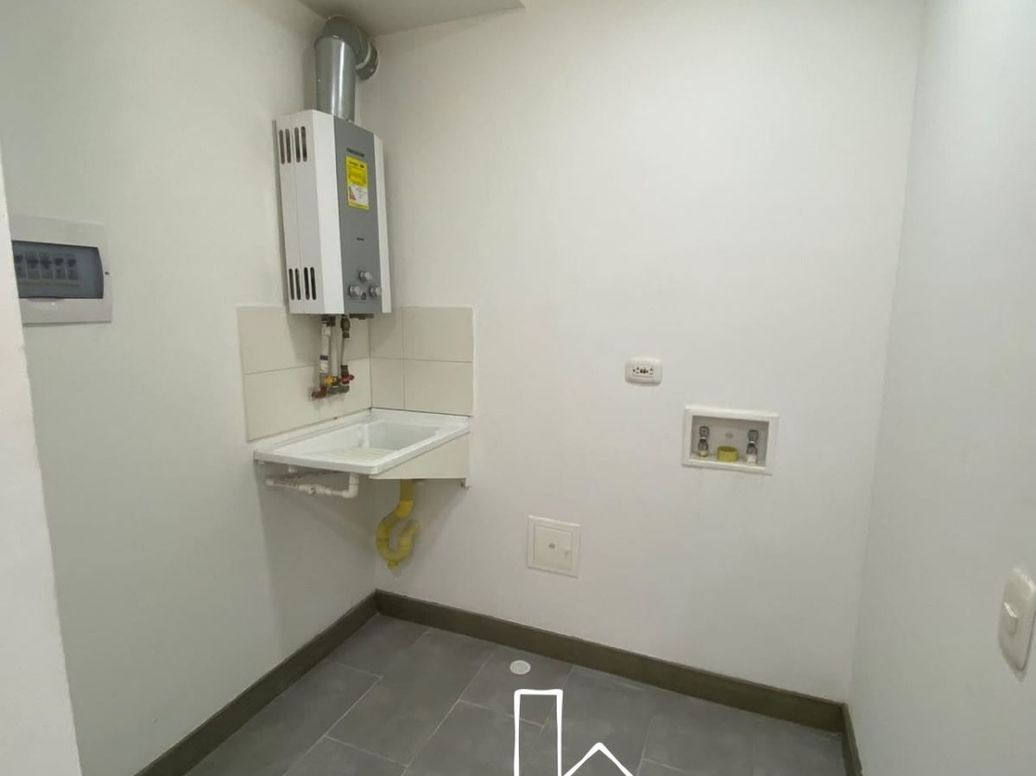 Apartamento de 3 alcobas en venta en Villa Claudia, Bogotá, 79 m² · foto 19 de 20