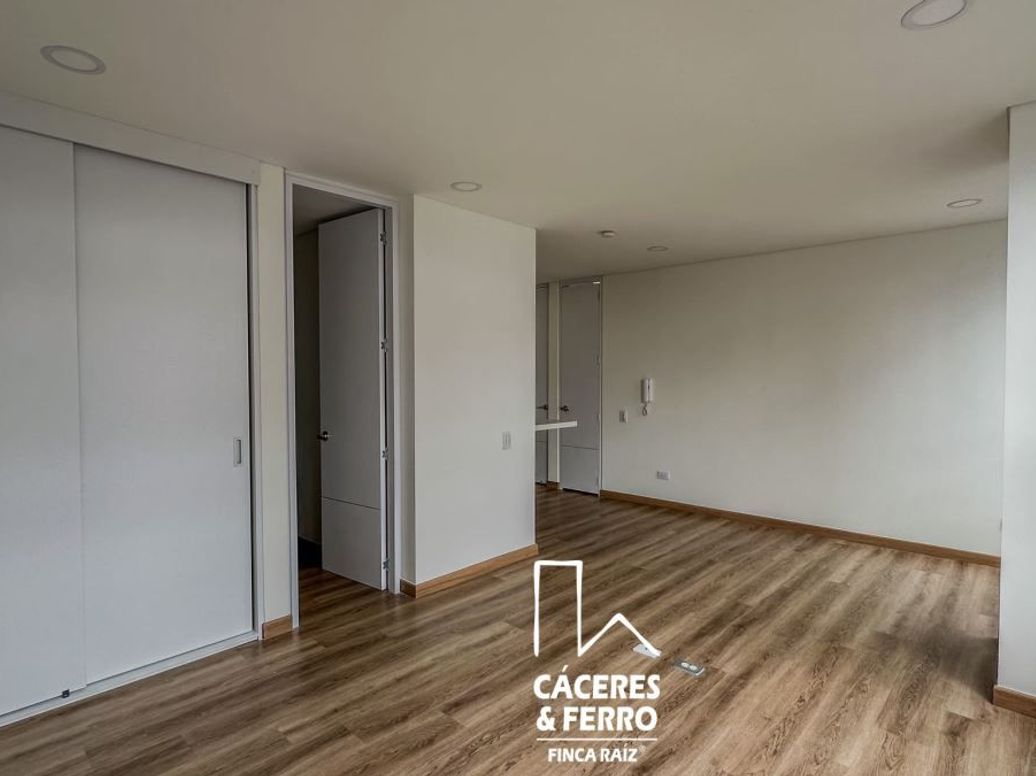 Apartaestudio en venta en Las Nieves, Bogotá, 30 m² · foto 2 de 18