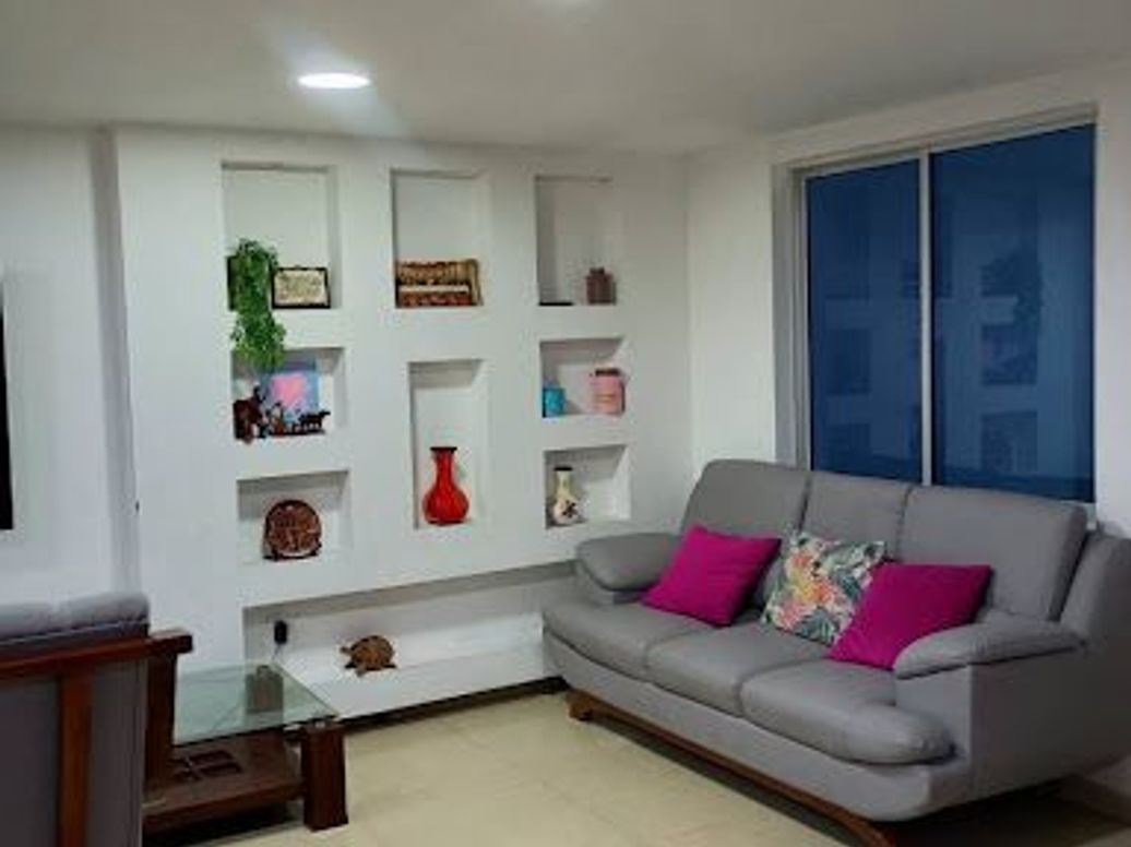 Casa de 5 alcobas en venta en Ciudad Kennedy Central, Bogotá, 324 m² · foto 8 de 20