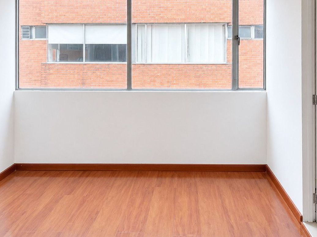 Apartamento de 2 alcobas en venta en La Cabaña, Bogotá, 46 m² · foto 6 de 14