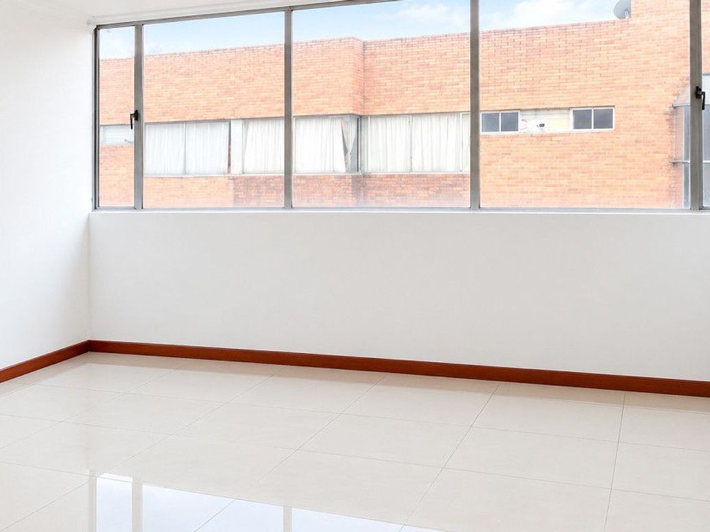 Apartamento de 2 alcobas en venta en La Cabaña, Bogotá, 46 m² · foto 4 de 14