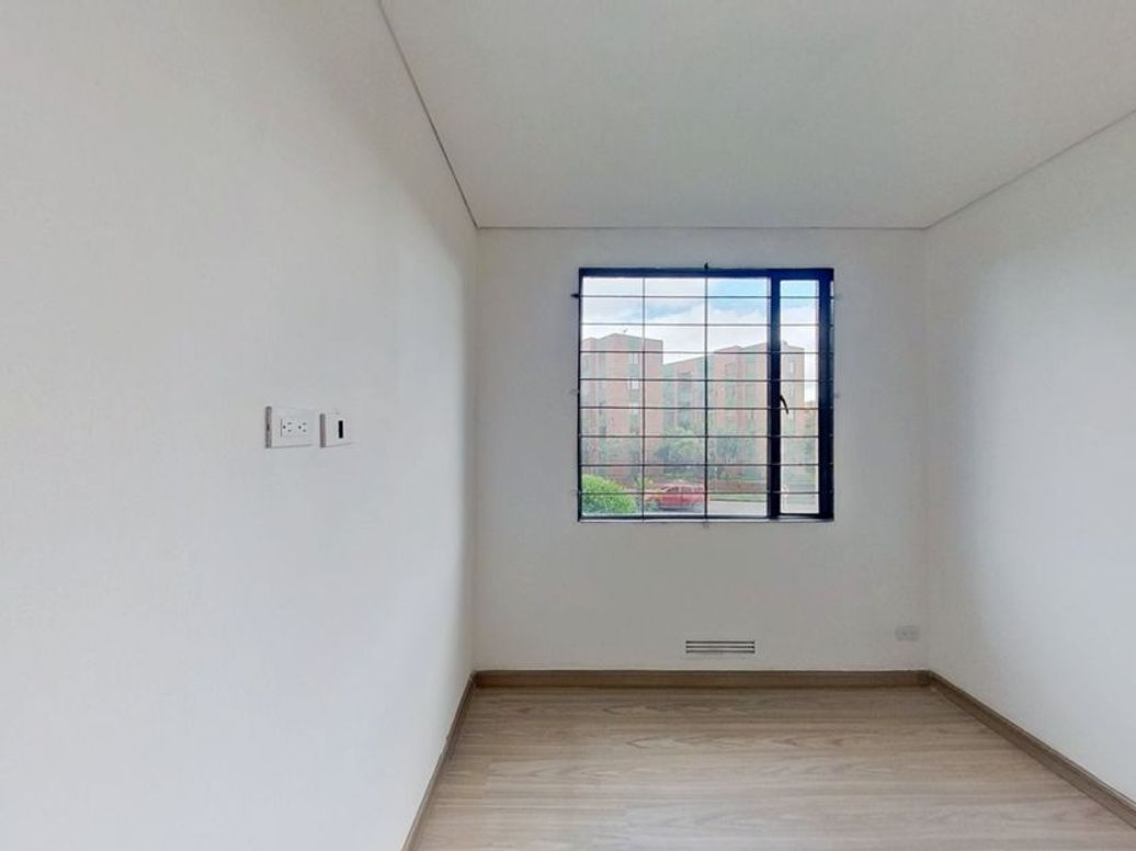 Apartamento de 2 alcobas en venta en Timiza, Bogotá, 38 m² · foto 3 de 9