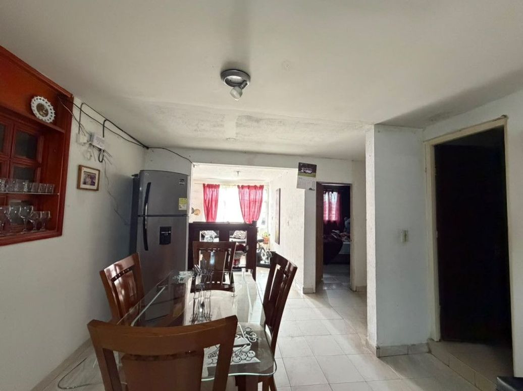 Casa de 12 alcobas en venta en Los Puentes, Bogotá, 408 m² · foto 6 de 18