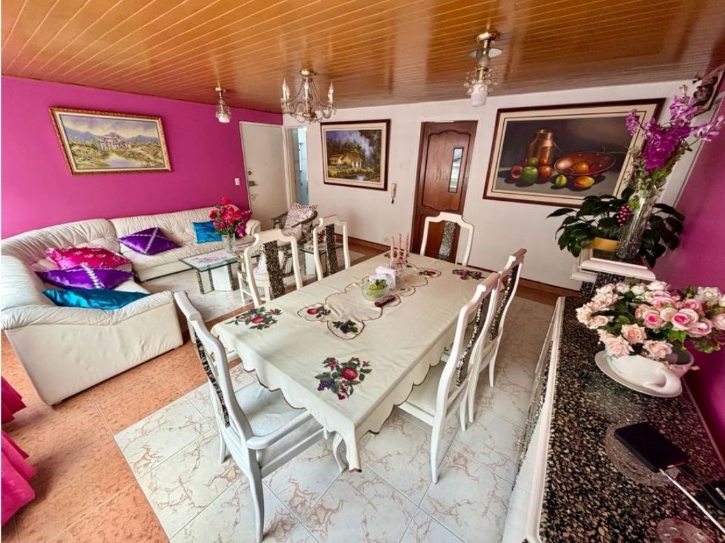 Apartamento de 4 alcobas en venta en Chapinero Central, Bogotá, 102 m² · foto 3 de 18