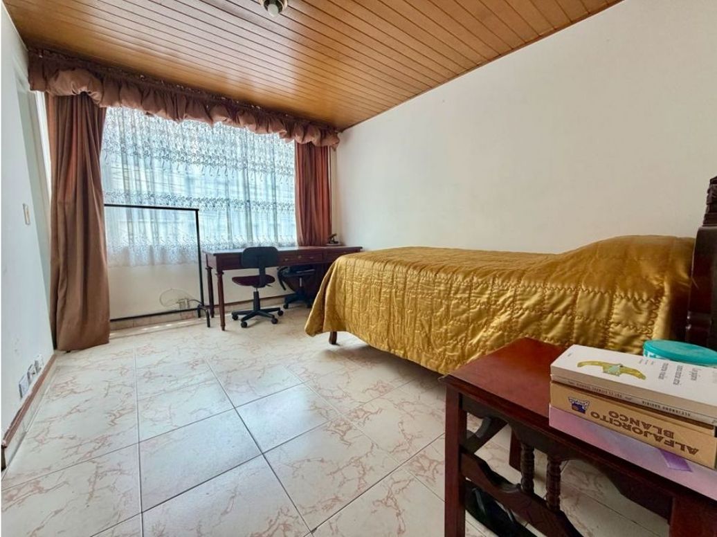 Apartamento de 4 alcobas en venta en Chapinero Central, Bogotá, 102 m² · foto 16 de 18