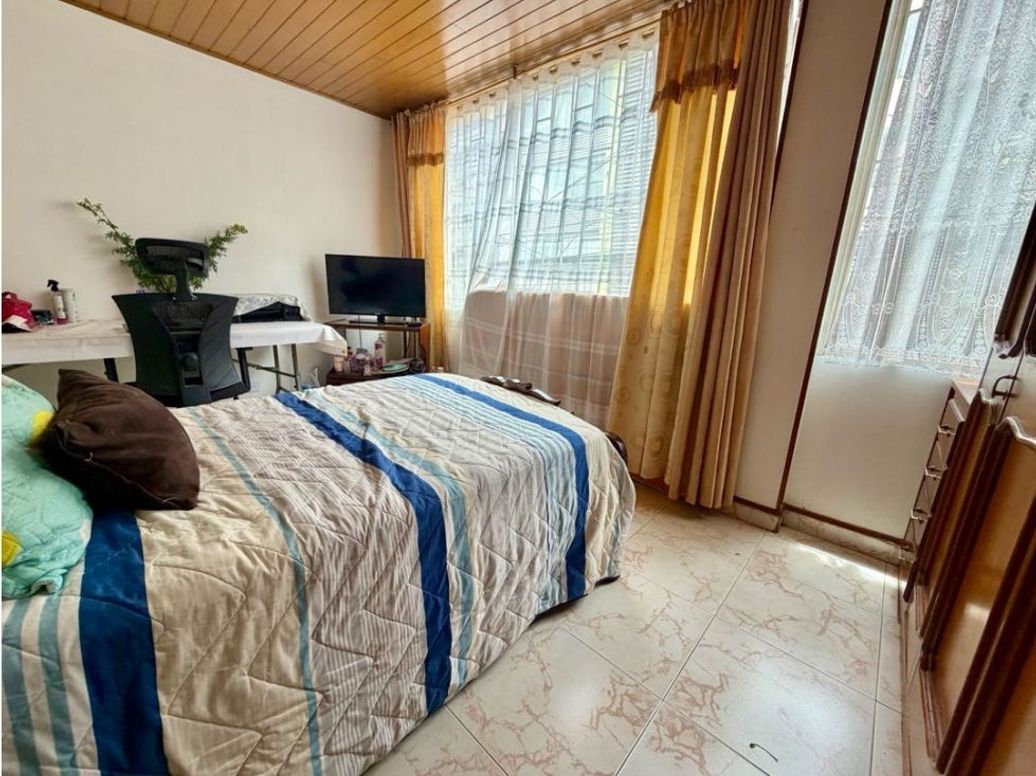 Apartamento de 4 alcobas en venta en Chapinero Central, Bogotá, 102 m² · foto 14 de 18