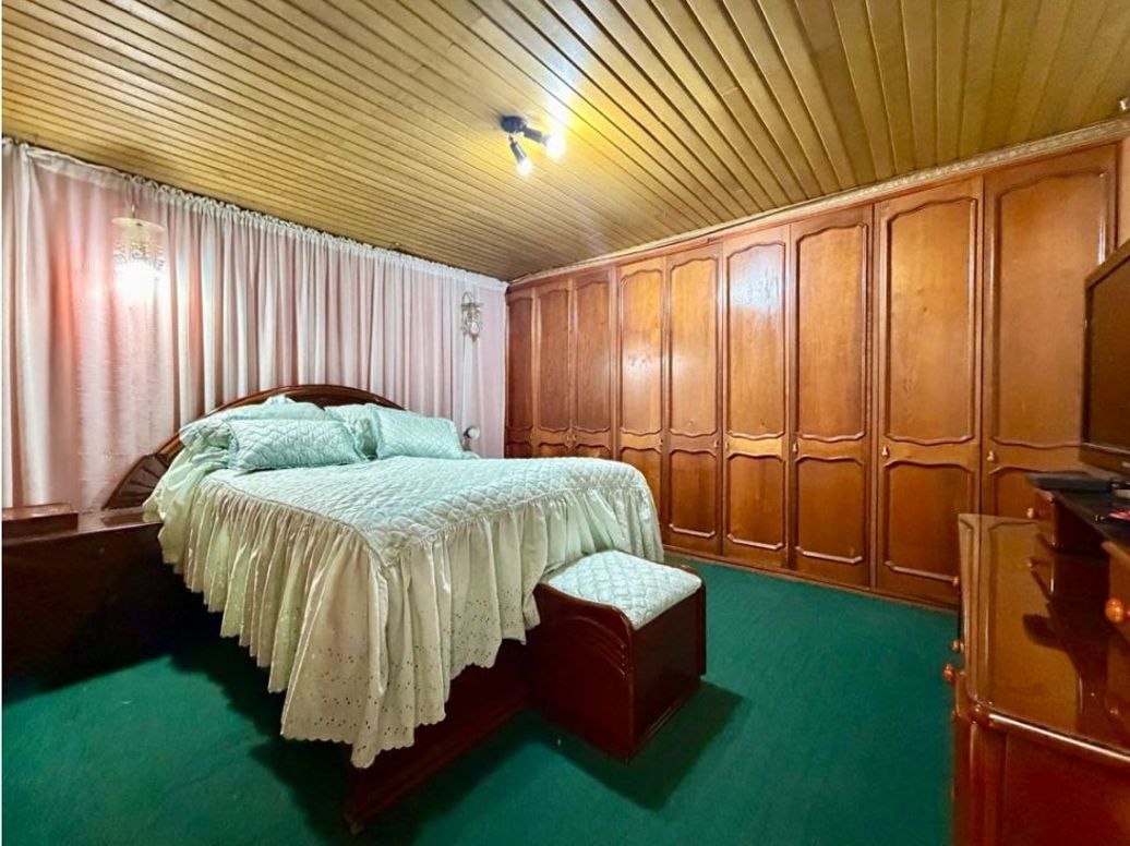 Apartamento de 4 alcobas en venta en Chapinero Central, Bogotá, 102 m² · foto 9 de 18