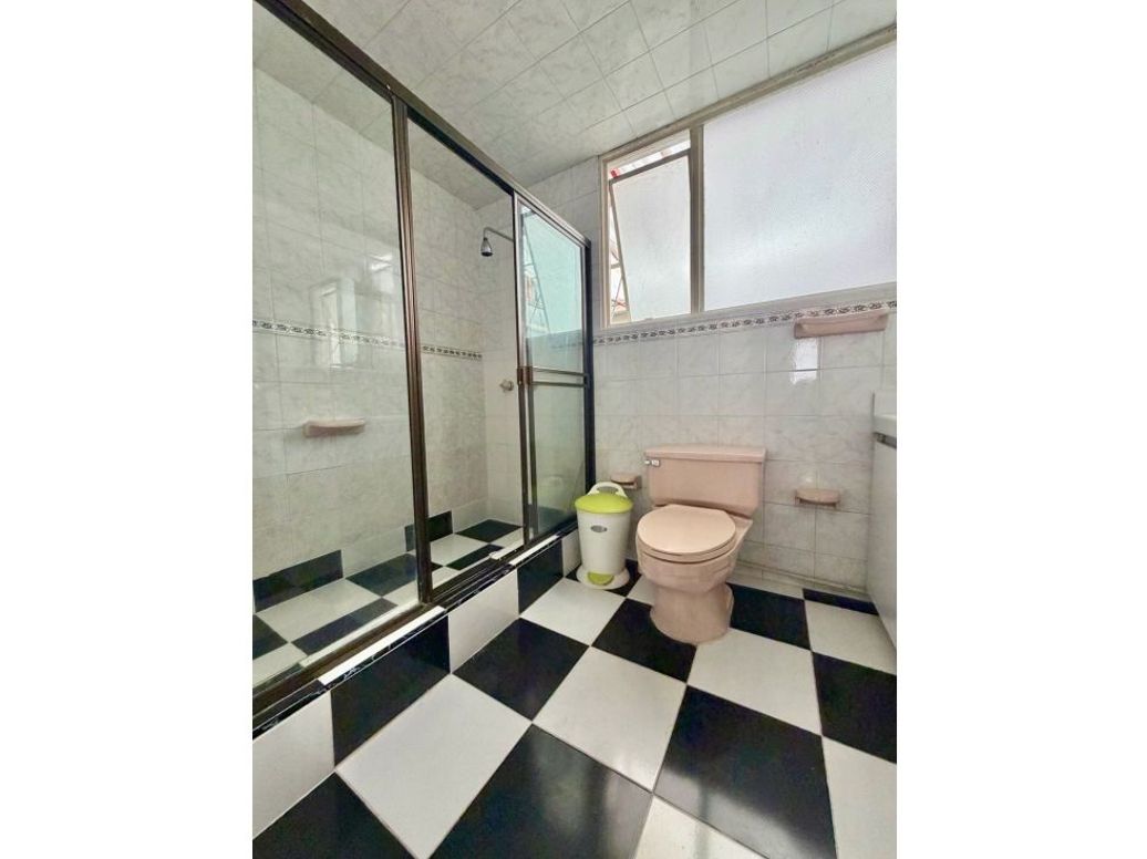 Apartamento de 4 alcobas en venta en Chapinero Central, Bogotá, 102 m² · foto 15 de 18